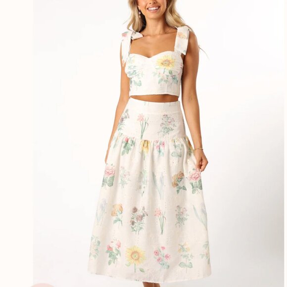 Petal & Pup Kara Two Piece Set White Floral Maxi midi skirt - Picture 6 of 8
